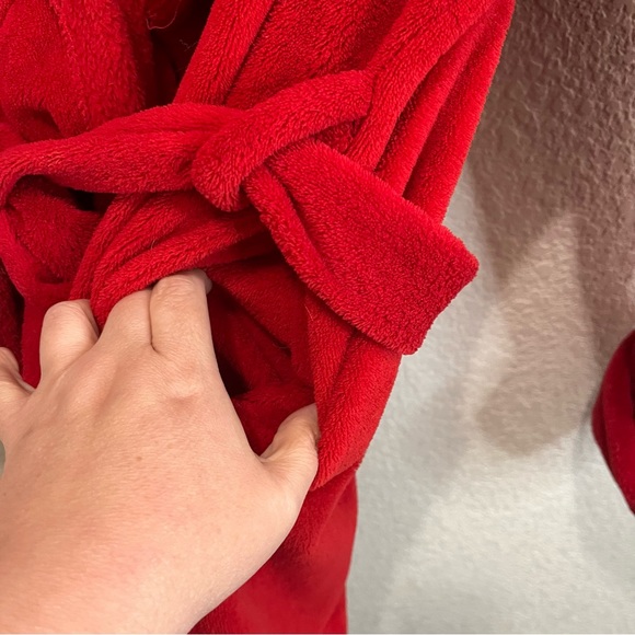 Sanrio Hello Kitty Red Plush Bath Robe Pockets Embroidered Womens Size L - Picture 6 of 14
